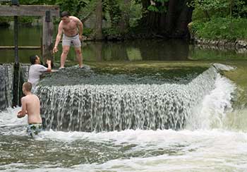 Dam in Moret-sur-Loing