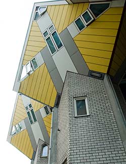 Cube Houses fa�ade 
