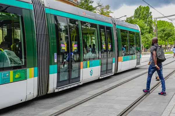 Paris T3a tram.