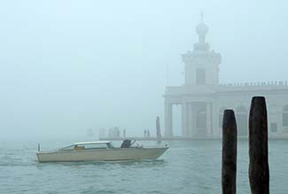 water taxi on a foggy Venice day