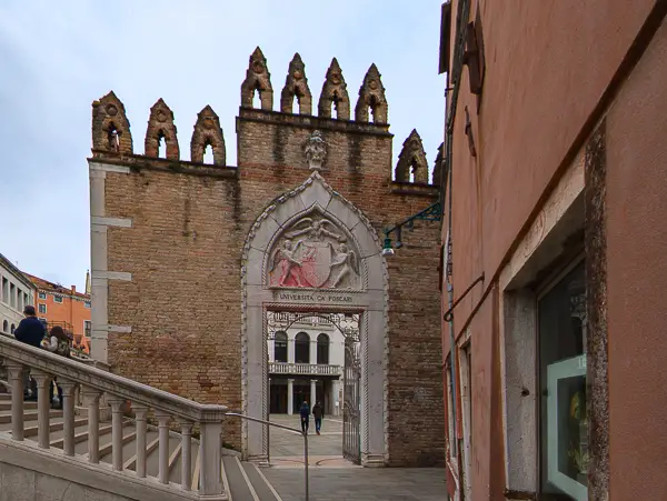 Ca' Foscari's land entrance is on the Calle Foscari, a few streets east of Campo S. Margherita in Venice's district of Dorsoduro.