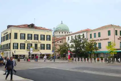 Piazzale Santa Maria Elisabetta